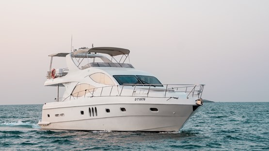 Silver creek Majesty 61| AED1250/Hour